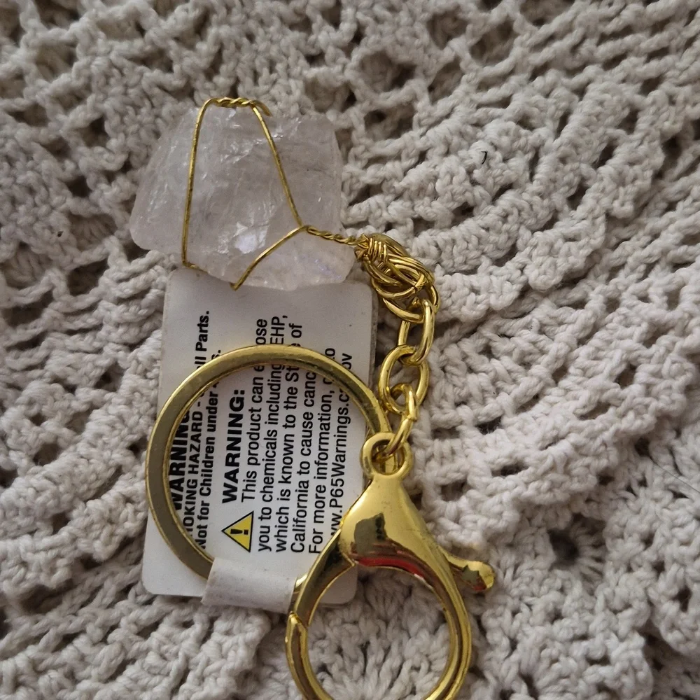 Natural White Quartz Crystal Goldtone  Keychain New